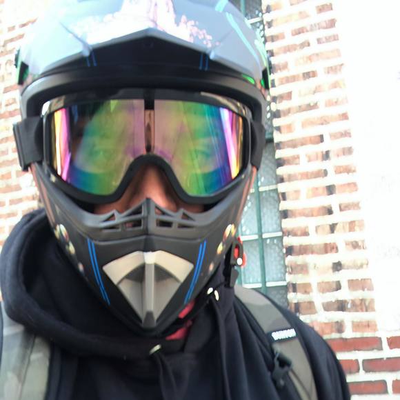 Profile Picture of Luis Barragan (@barragan85) on Poshmark