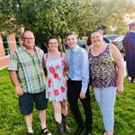 Profile Picture of Kim Carlin-Garrow (@kim_crochet_momma) on Instagram