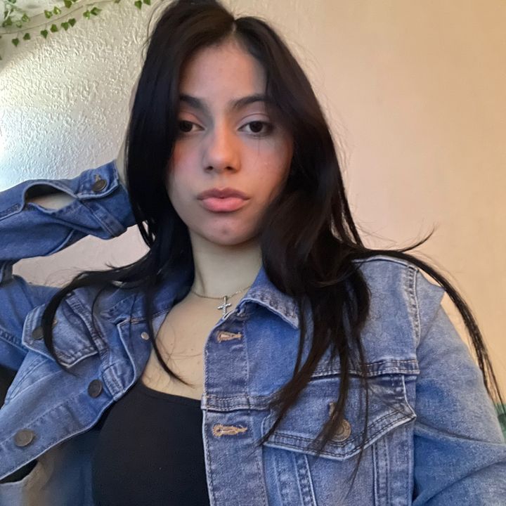 Profile Picture of Gene Alvarado 🦦 (@its.genesita) on Tiktok