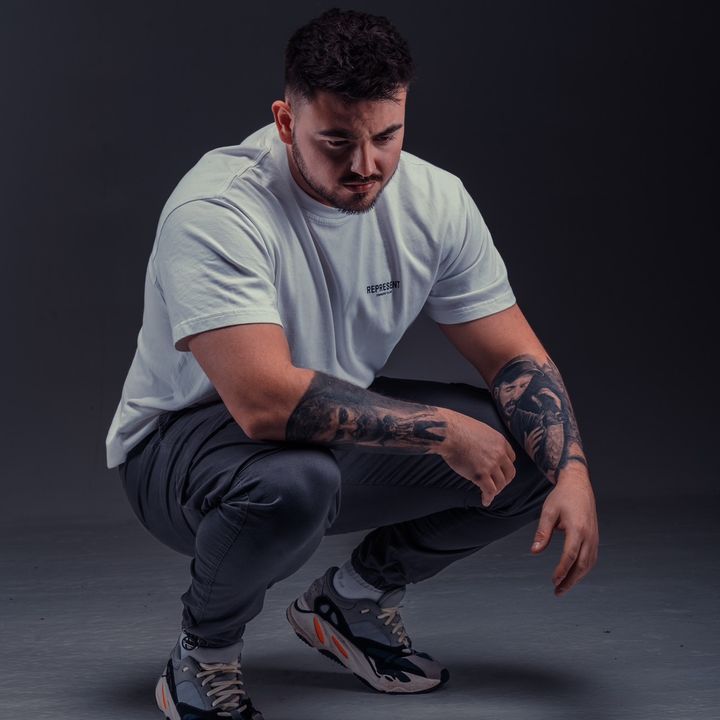 Profile Picture of Luke Lorenz (@itsonlylorenz) on Tiktok