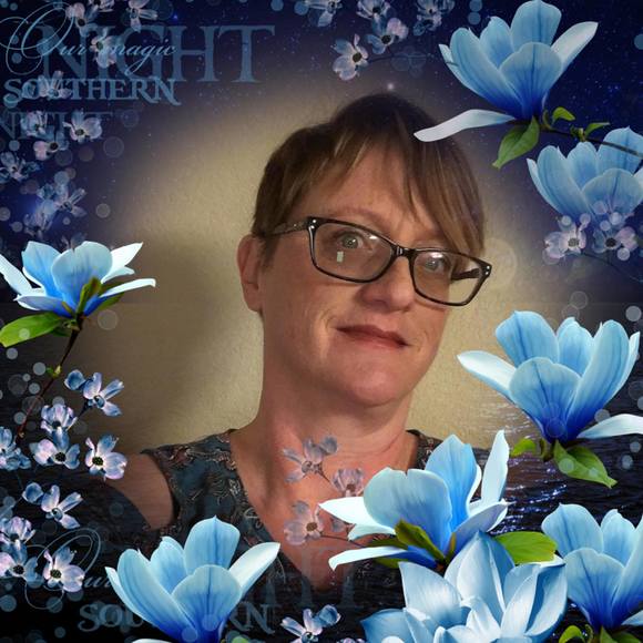 Profile Picture of Debbie Tarkalson fouts (@dfouts12) on Poshmark