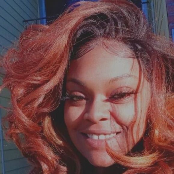 Profile Picture of Aspen Cooper (@ms_beauty_23) on Poshmark