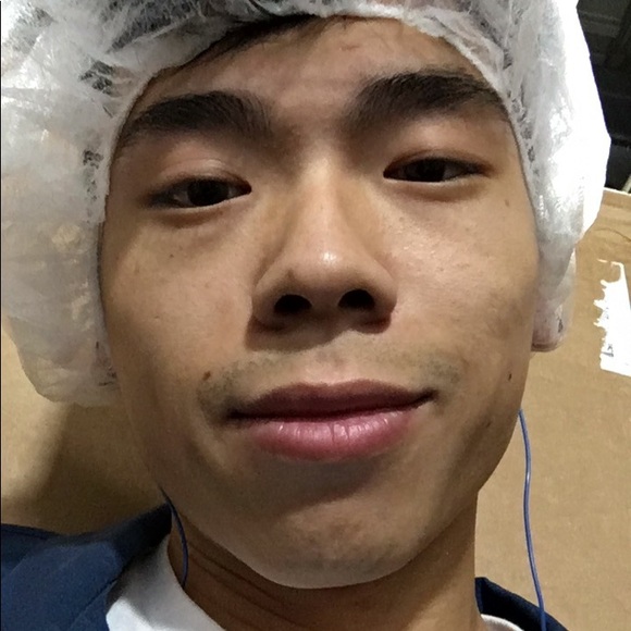 Profile Picture of Christopher Choy (@chris3122) on Poshmark