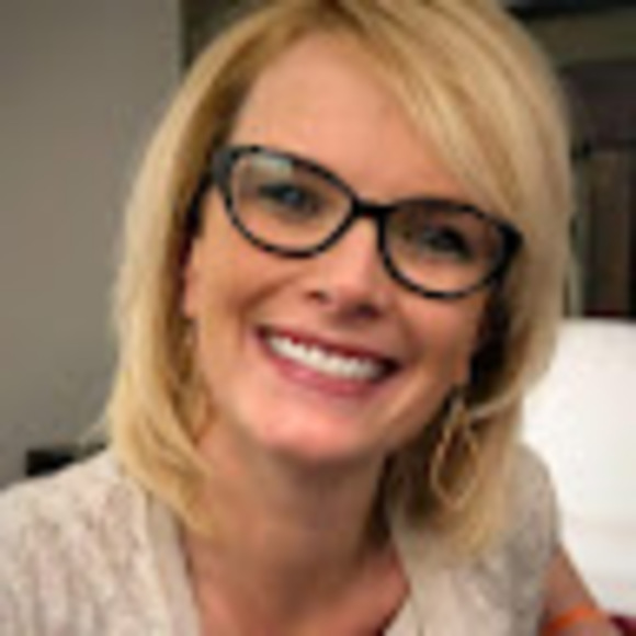 Bridget Mormile - Poshmark Profile Picture of Bridget Mormile (@m1660068) on Poshmark