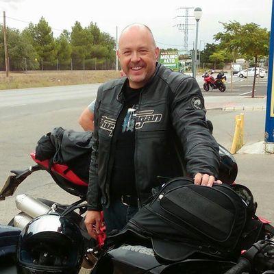 Profile Picture of Carl Nickson (@carl_nickson) on Twitter