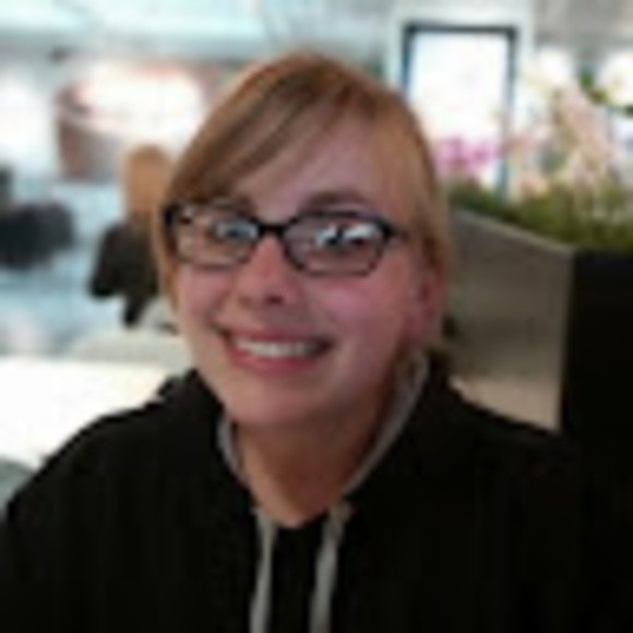 Profile Picture of Casey Morris (@caseymorris557) on Poshmark