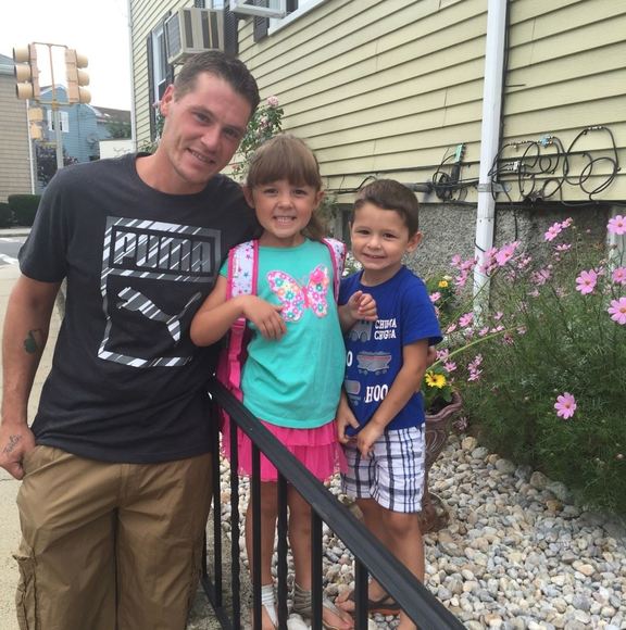 Profile Picture of Edward Bergmann (@edbergmann86) on Poshmark