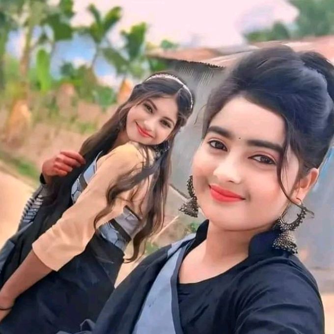 Profile Picture of 🥰পিয়া ❤️ (@halimahome2) on Tiktok
