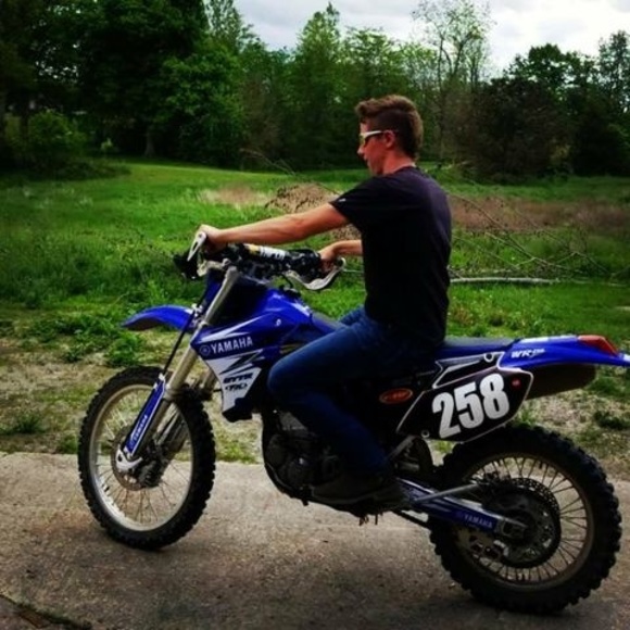 Profile Picture of David Mast (@davidmast93) on Poshmark