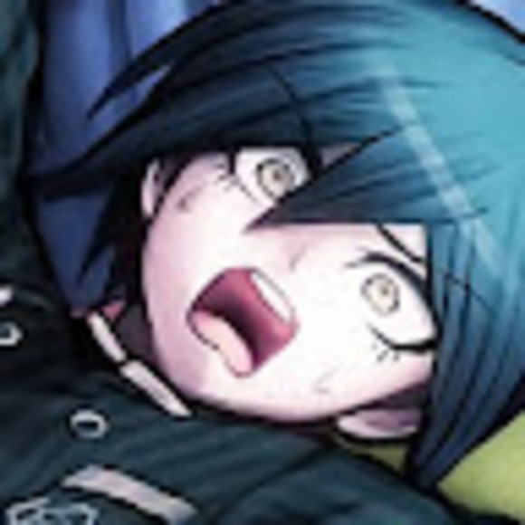 Profile Picture of Loki Lamott (@lokilamott) on Poshmark