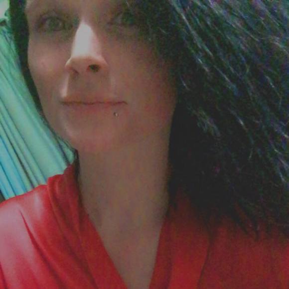 Profile Picture of Krista Fineout (@mrsdavis0615) on Poshmark