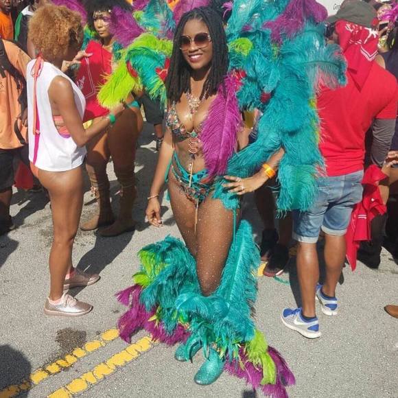 Profile Picture of Tameika Malcolm (@donlytrini) on Poshmark