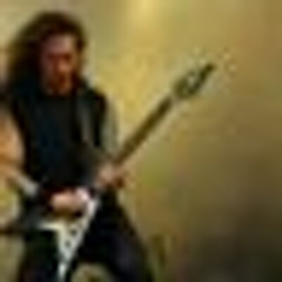 Profile Picture of Matt Heafy (@mattheafy5) on Twitter