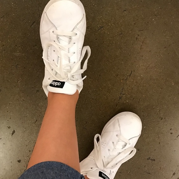 Profile Picture of Tay Kanelos (@taykanelos) on Poshmark