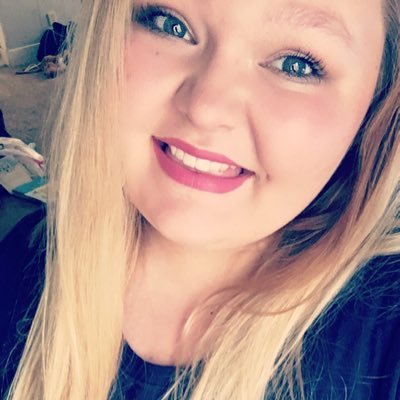Profile Picture of Ashlee Harper ❤️ (@ashharper1219) on Twitter
