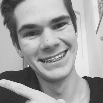 Profile Picture of Jonah (@jonahcannon3) on Twitter