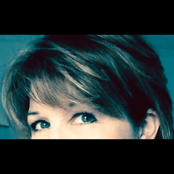 Profile Picture of Crystal Tarpley (@crystal1956) on Poshmark