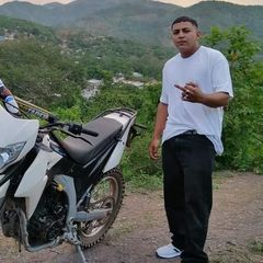 kennethfmedina - Tiktok Profile Picture of kennethfmedina (@kennethfmedina) on Tiktok