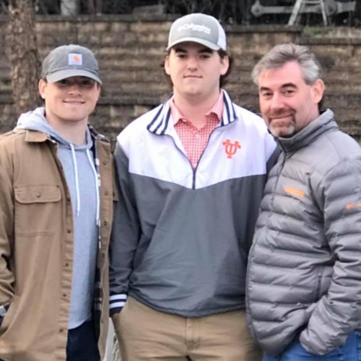 Profile Picture of derekeller (@derekeller) on Tiktok