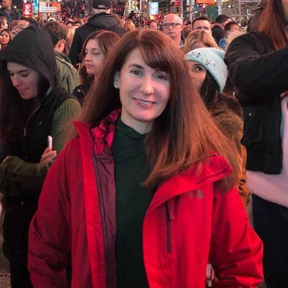 Profile Picture of Leanne Seddon (@leanne_trojan) on Poshmark