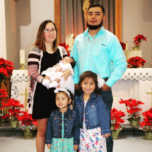 Profile Picture of Aaron Manzano (@aaronman34) on Poshmark