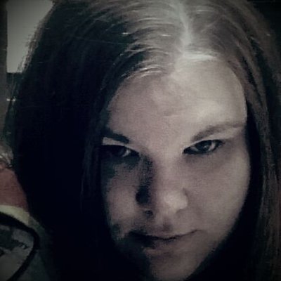 Profile Picture of Jenna Jarrett (@loubelle30) on Twitter