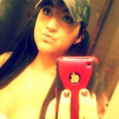 Profile Picture of Paige Fletcher (@romanticxwishes) on Twitter