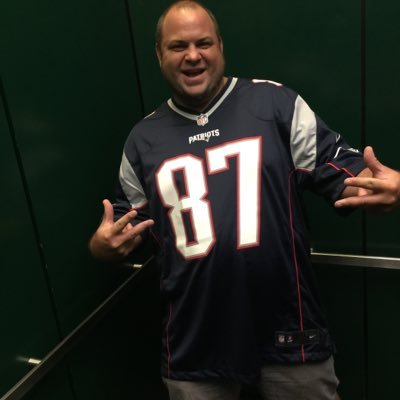 Profile Picture of Chris Laramie (@Laramie1Chris) on Twitter