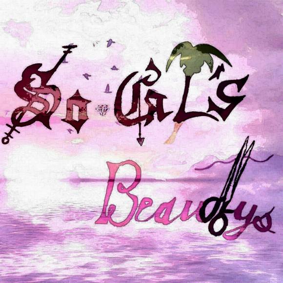 Profile Picture of Rocio Eyres (@socalhunnie) on Poshmark