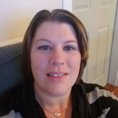 Profile Photo of Danielle (@sand_dollar83) on Twitter