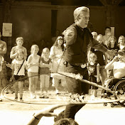 Profile Picture of David Weiser Lasso And Whip Performer (@D.weiser) on Youtube