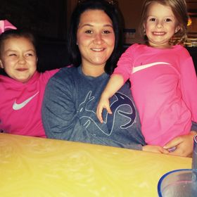 Profile Picture of Megan Terry (@deesmama) on Pinterest