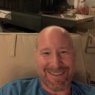 Profile Picture of MB-CHS310 (@marc_brodeur) on Twitter