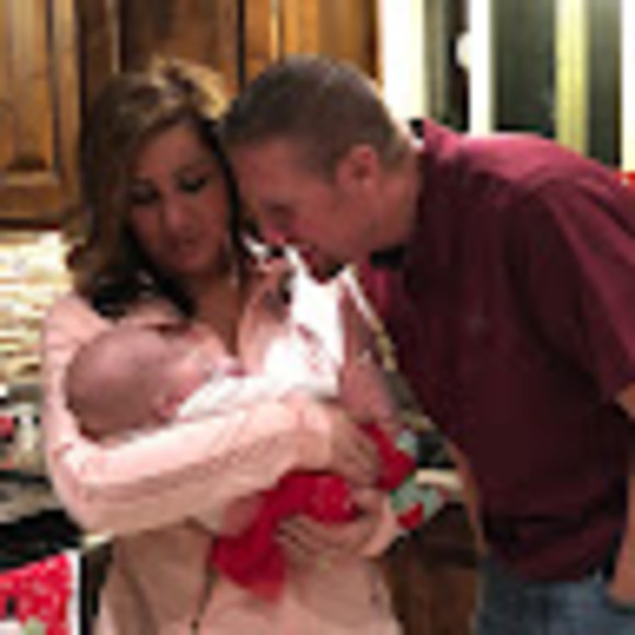 Profile Picture of Sandra Llewellyn (@mursan98) on Poshmark