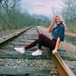 h a l e y 🤍 - Instagram Profile Picture of h a l e y 🤍 (@haleyroeschenthaler) on Instagram
