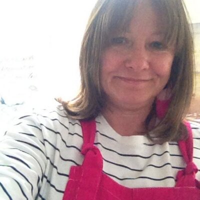 Profile Picture of Melanie Davison (@melz63) on Twitter