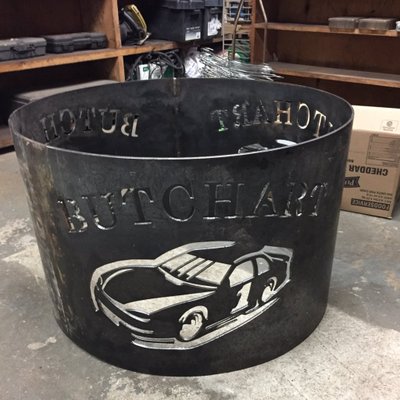 Profile Picture of Patti-Andy Butchart (@butchartauto) on Twitter