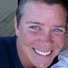 Profile Picture of Tina Lightfoot (@TinaLightfoot3) on Twitter