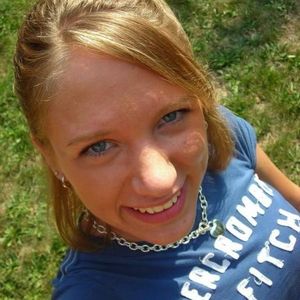 Profile Picture of Jessica Poling (@jesspo1) on Myspace