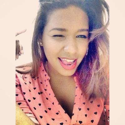 Profile Picture of Vanessa Azevedo (@AVanessaAzevedo) on Twitter