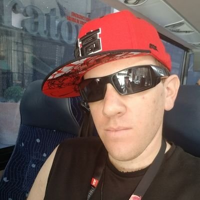Profile Picture of Alex Levine (@Wildfiretres) on Twitter