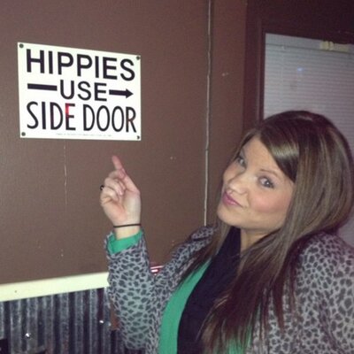 Profile Picture of Shelly Chaney (@ShellyC_30) on Twitter