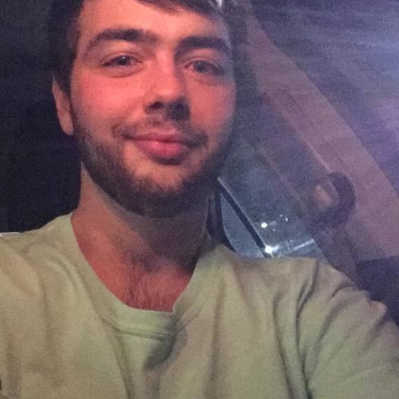 Profile Picture of Ethan Mcnay (@ethanm0821) on Poshmark