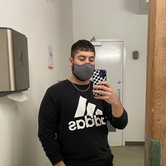 Profile Picture of Cole Pickup (@colepickup) on Poshmark