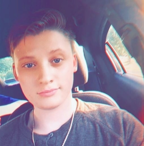 Profile Picture of Michael Ware (@michaelware286) on Poshmark