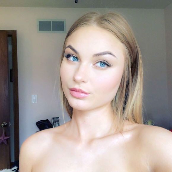 Profile Picture of Caitlyn Bickler (@coolkid123456) on Poshmark