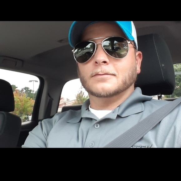 Profile Picture of Matthew Driver (@lilmd88) on Poshmark