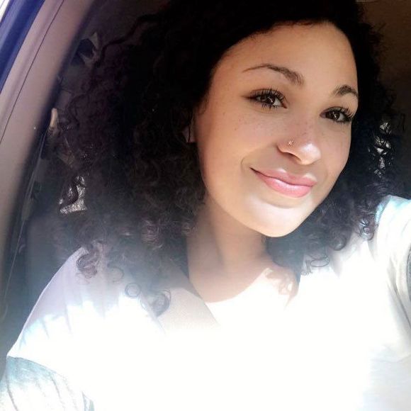 Profile Picture of Sophia Seiley (@seileysoph) on Poshmark