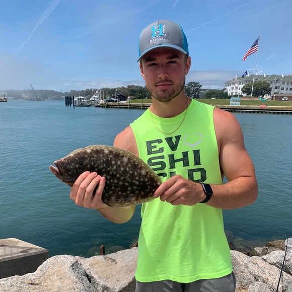 Profile Picture of Hayden Moore (@h_moore9) on Poshmark