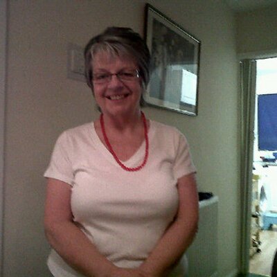 Profile Picture of Linda Branch (@LindleB) on Twitter